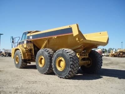 CAT 740 ADT 2
