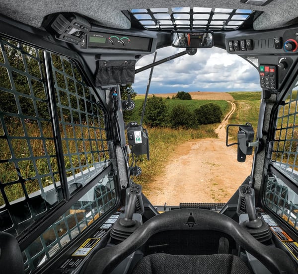 John Deere 330G Skid Steer