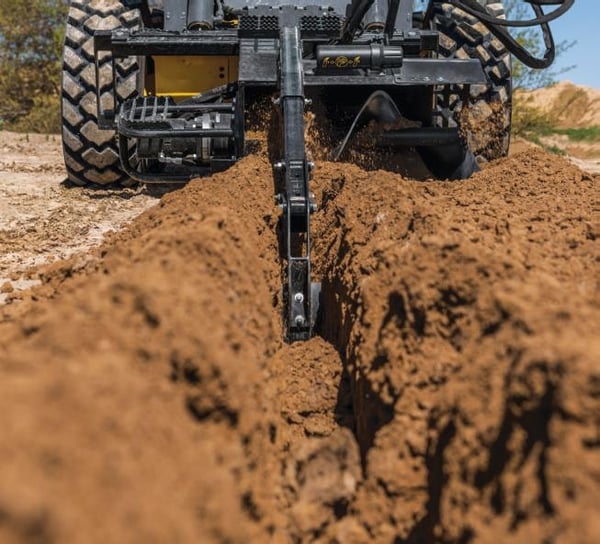 John Deere 330G Skid Steer