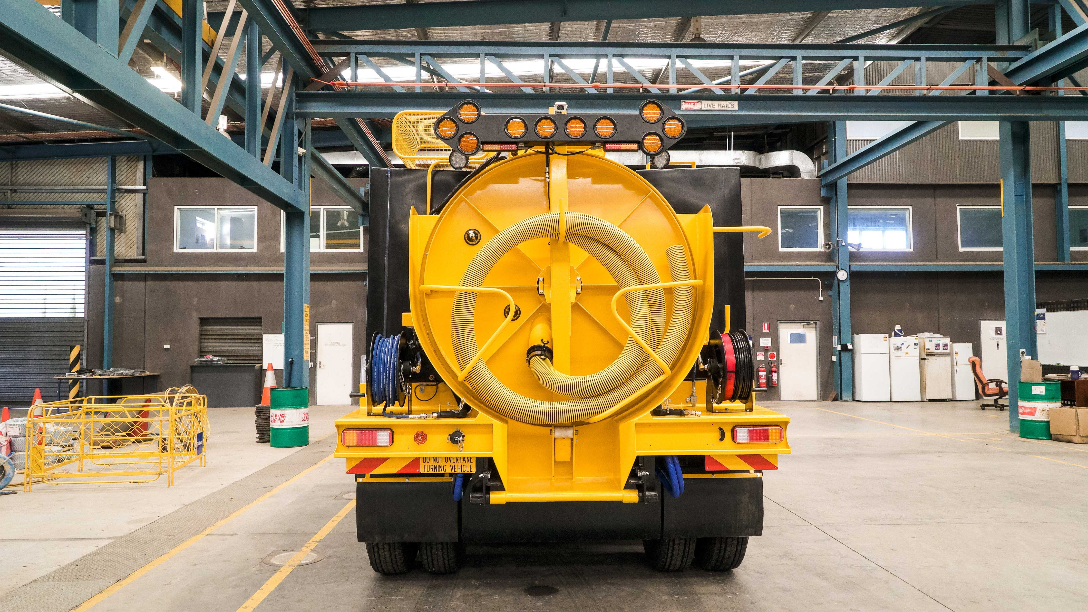 Vac-U-Digga---6000L-Vacuum-Truck-2