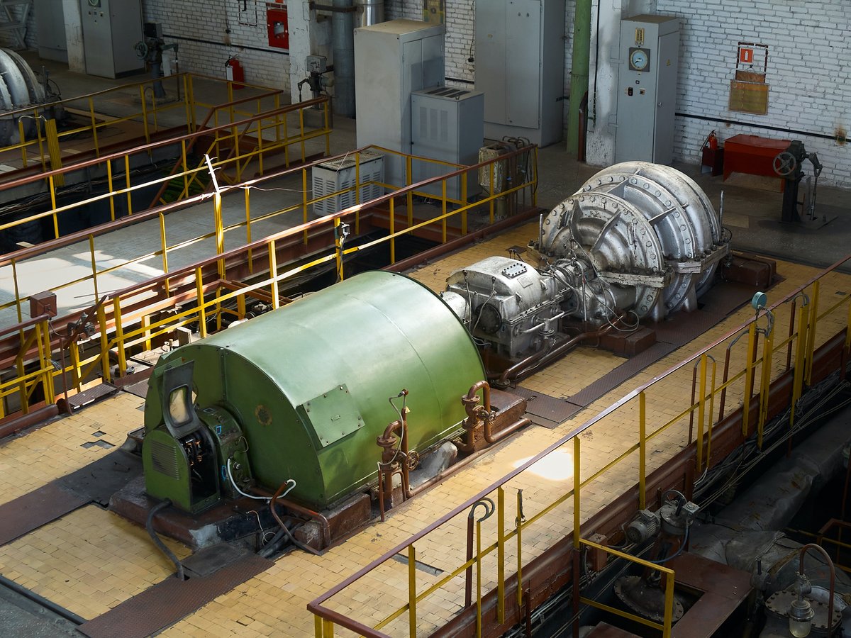 Top 10 Uses of Air Compressors | iseekplant