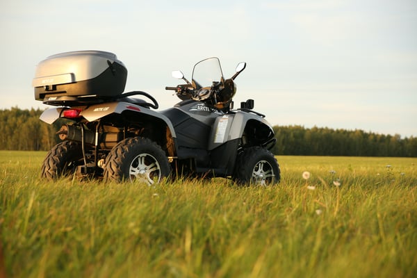 arctic-cat-atv-operation-on-farm