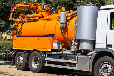 vacuum-truck-hire-rates