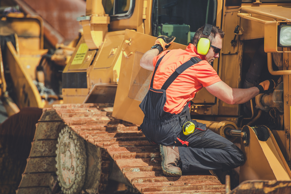 What to Look for When Inspecting a Dozer?